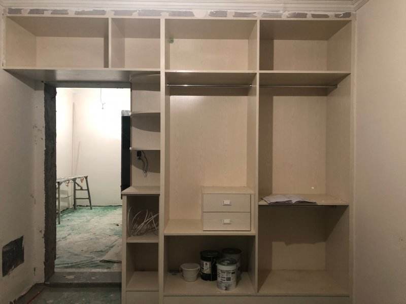 家裝柜子是請木工打柜子好還是全屋定制柜子好，哪種更劃算